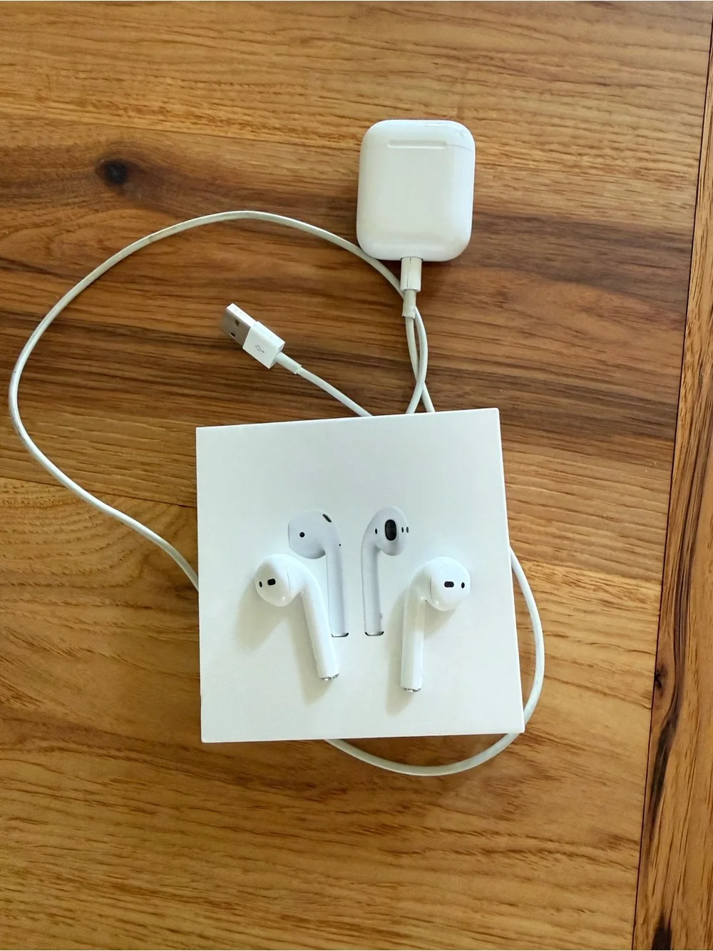 Apple AirPods